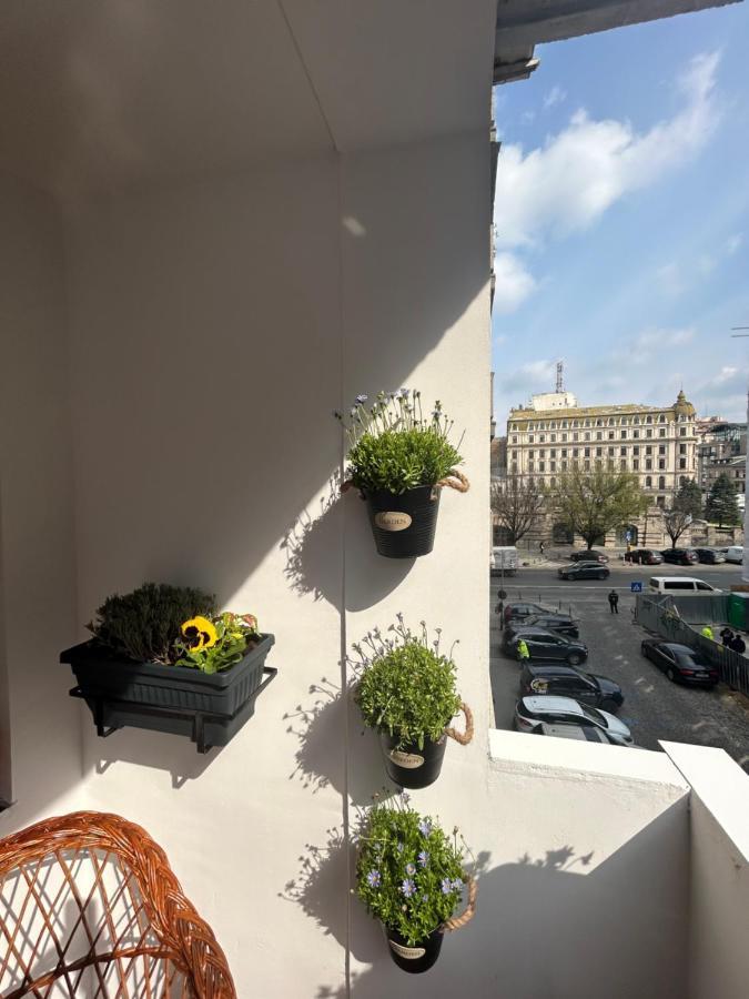 City View Bukares Bagian luar foto